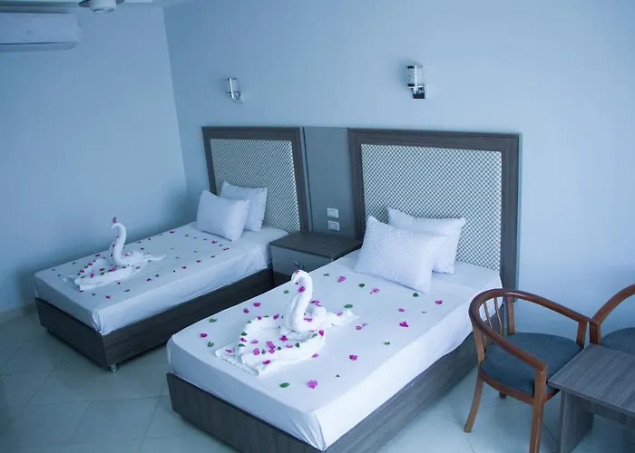 Grand Blue Cecelia Beach Resort 4*