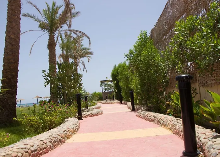 Grand Blue Cecelia Beach Resort Otel 4*